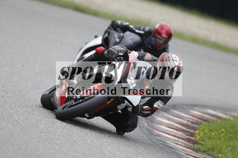 /37 28.07.2025 Dunlop Ride und Test Day ADR/Trackday Erfahren gelb Trackday schnell  rot/21
